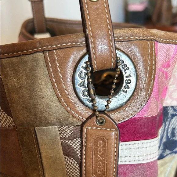 Coach Patchwork Hobo Bag in Multicolor - Picture 11 of 16